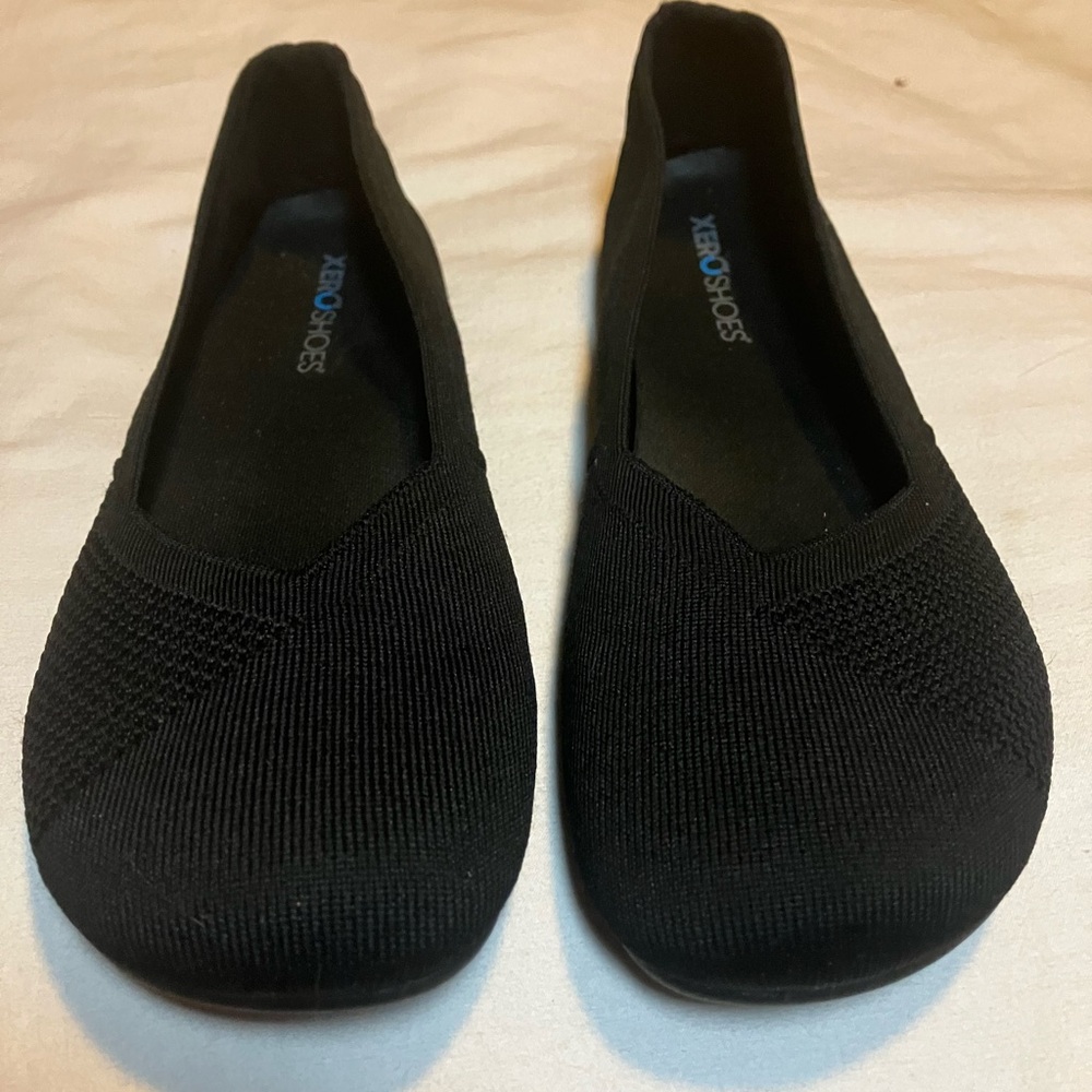 XERO Women’s Phoenix Knit Casual Flats Black size 10